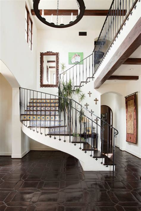 15 Incredible Mediterranean Staircase Designs That Will Surprise You