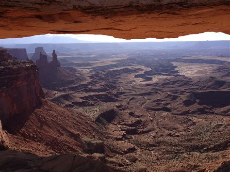 Mesa Arch In Canyonlands National Parkstunning View Canyonlands Natural Landmarks Picture