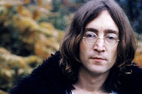 John Lennons 10 Biggest Billboard Hits