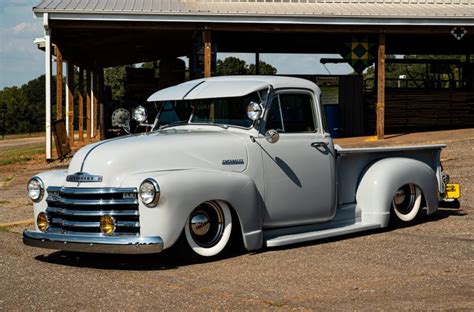 Timeless Online Exclusive Feature 1953 Chevy 3100 Street Trucks