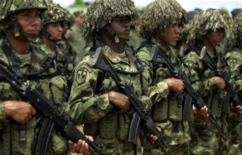 Actualidad, última hora, vídeos, fotos y sonidos sobre fuerzas militares colombia. Roy Barreras propone que integrantes de la Fuerza Pública ...