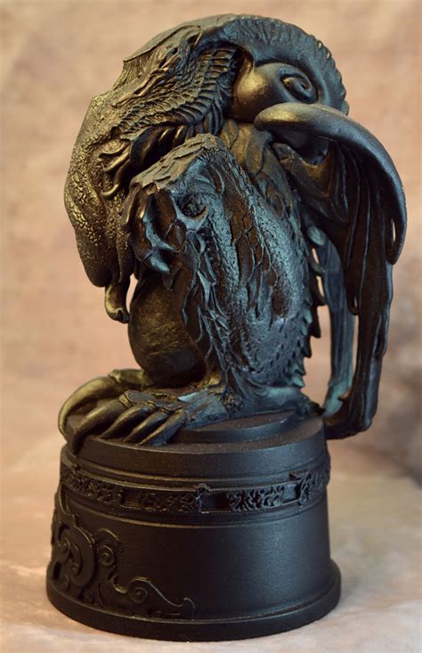 arrivals stephen hickmans cthulhu statue limited edition