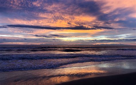 Download Wallpaper 3840x2400 Sea Waves Clouds Sunset Landscape 4k