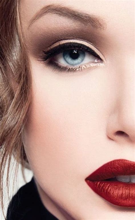 Bridal Beauty Wear Classically Gorgeous Red Lips For A Timeless