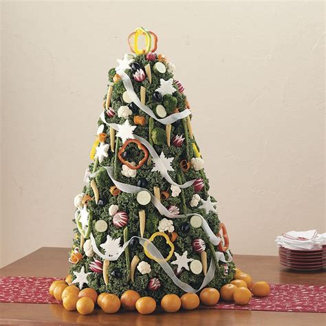 This christmas vegetables recipe will help you to get your assortment of vegetables just right; Vegetable Christmas Tree Recipe | Taste of Home