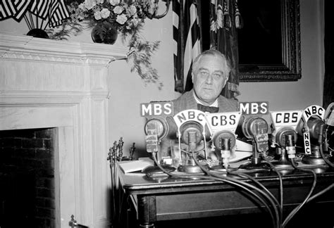 Fireside Chats Roosevelt S Radio Appeals To Ordinary Americans
