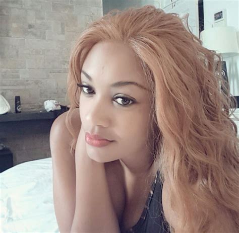 News Live Zari Shows Off Her Goodies On The Bedjust See