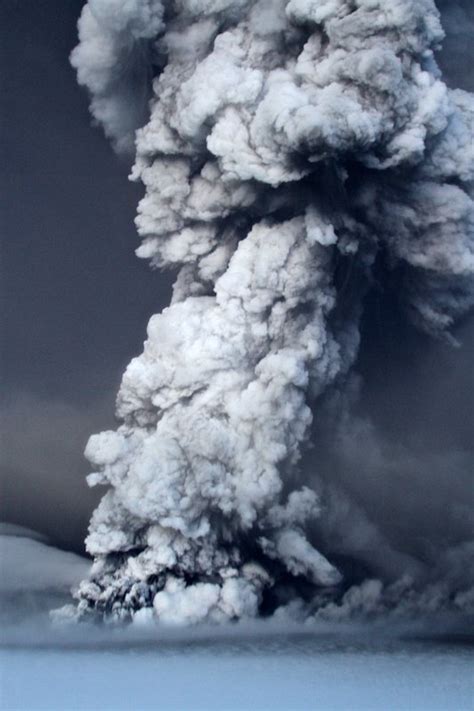 Volcanic Eruption In Grímsvötn Vatnajökull Iceland Jon Einarsson