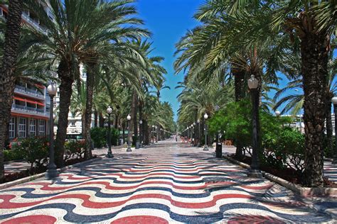 EXPLANADA DE ESPAÑA, ALICANTE - a photo on Flickriver