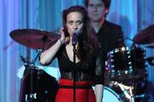 Fiona Apple Writes Dull Tool For Judd Apatow S This Is Spin
