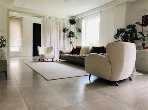 Capital Paradise for Rent - 5 Brs, 400 sqm 50000 RMB/Month - Beijing