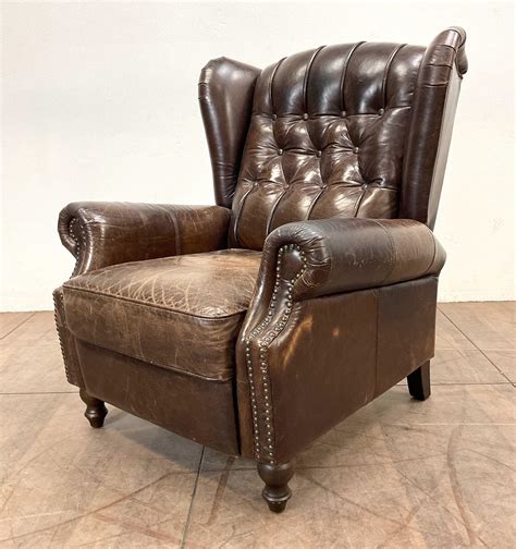Lot Rustic Leather Diamond Tufted Wingback Recliner