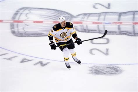 Why The Bruins Should Bring Zdeno Chara Back For 2020 21 Season
