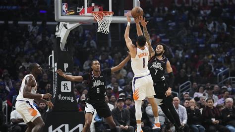 Suns End 5 Game Losing Streak With Win Over Depleted Clippers