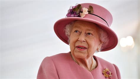 The Queen Secretly Had Cancer Before She Died