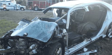 1 Dead 2 Hurt In Collier County Crash
