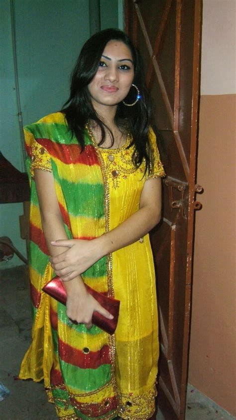 Bangla Desi Wife Getting Naked Before After Marriage Adult Photos
