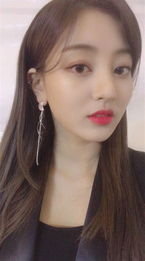 Pin de Squid en TWICE 트와이스 Dos veces jihyo Chicas Fondo de