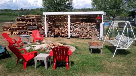 Pallet Firewood Shed