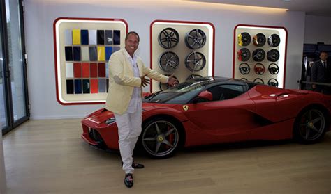 How much of paola ferrari's work have you seen? Ferrari Saggio Grand Opening: Red Carpet für die PS-Boliden
