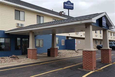 AmericInn by Wyndham Mauston | Mauston, WI Hotels