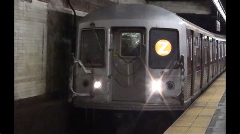 R42 Z Train Arriving At Bowery Youtube