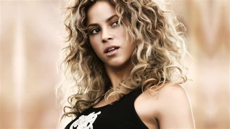 Shakira Wallpapers HD 72 Images 31465 Hot Sex Picture