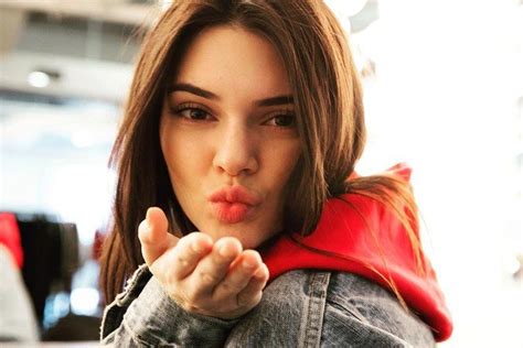 You Have To See Kendall Jenners Hair Transformation On Her Latest