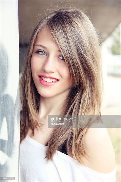 Beautiful Teenage Girl Stock Foto Getty Images