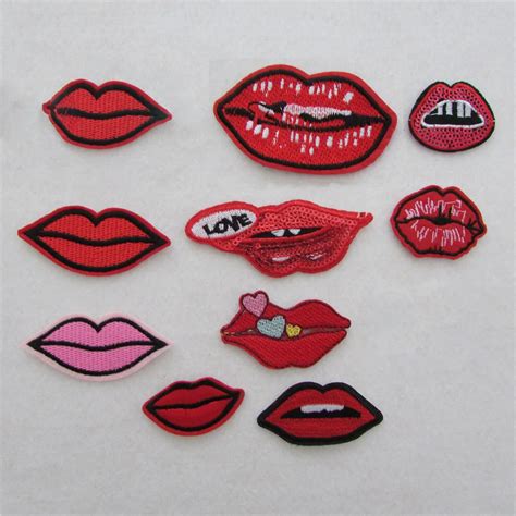 Different Kind Fashion Style Flaming Lips Hot Melt Adhesive Applique