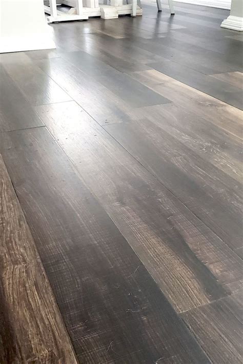 20 Dark Vinyl Plank Flooring