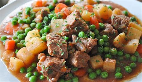 Inexpensive dried lentils make up the bulk of the soup, helping fill in your fiber gaps and keep you full longer. Slow Cooker Irish Stew | Recipe | Irish stew slow cooker, Soup recipes slow cooker, Slow cooker soup