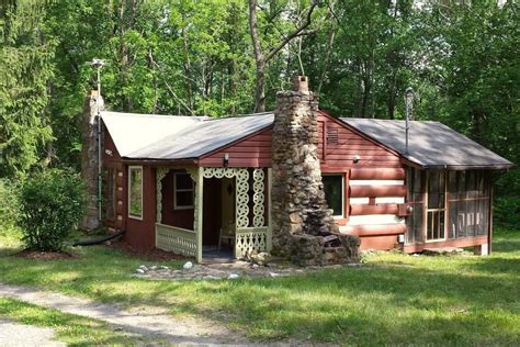 Entire Homeapt In Berkeley Springs Us Coolspring Cabin Is A