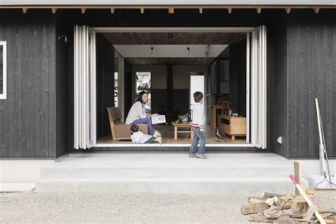 135,965 likes · 132 talking about this · 2,846 were here. 末広の家 by 株式会社ALTS DESIGN OFFICE | 事例集・施工例 家結び.COM