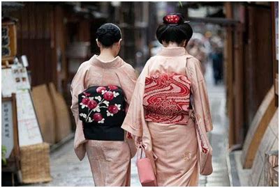 日本女人背后的小枕头武士背后的大枕头究竟有何用 香港商報