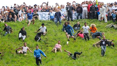 Cheese Rolling Irish Mirror Online