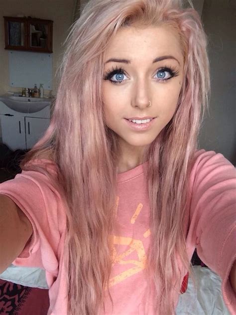Pin By Yasmin On Chloe Harwood Love ️ Light Pink Hair Pink