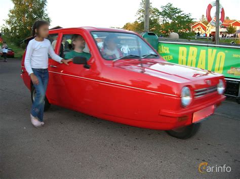 Reliant Robin Estate 1975