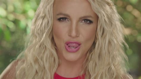 The Hook Up Letra Traducida Britney The Hook Up Lyrics Britney Spears Traducida 2020 03 18