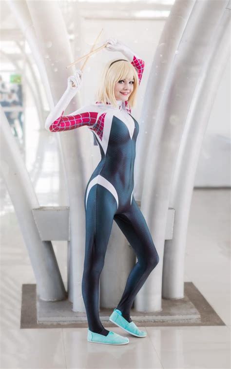 Calvins Canadian Cave Of Coolness Gwen Stacy Cosplay By Rianna Care