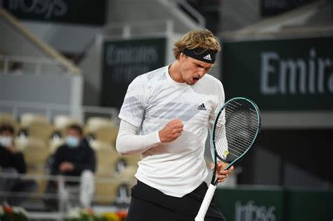 En Direct Iii Zverev Passe Gauff Sillustre Roland Garros Le