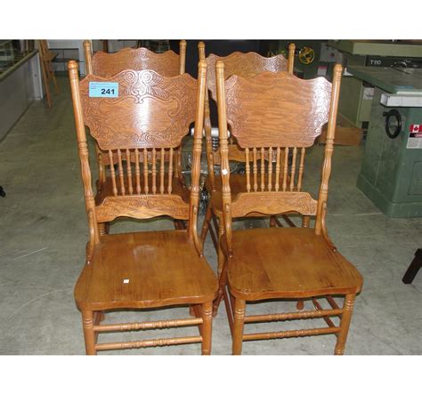 Kitchen & dining room furniture. Pressed wood oak dining room side chair