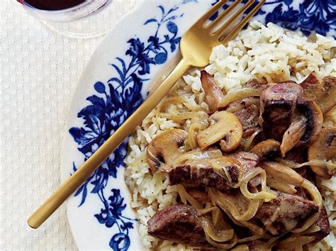 Traditionally stroganoff is cooked with strips of beef in a creamy sauce made up of mustard, paprika and sour cream. Beef Stroganoff Recipe | Recipe | Recipes, Wine recipes ...