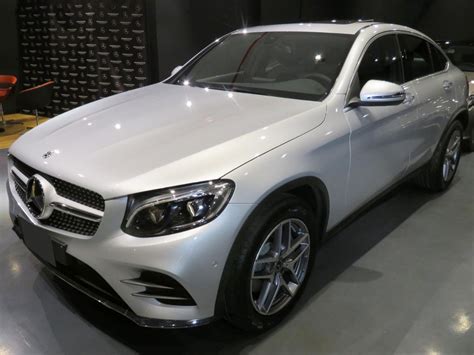 Mercedes has also revealed a facelifted version of the 2020 glc coupe, which will bring a more powerful engine and a new infotainment system when it goes on sale later this year. Mercedes Benz Glc 250 Coupe 2019 - $ 189.900.000 en Mercado Libre