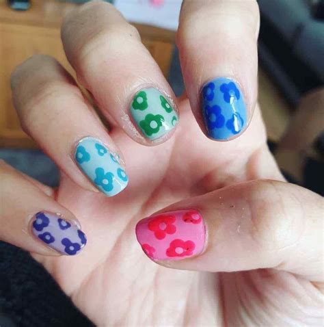 Esta tecnica permite hacer que tus uñas se vean. Uñas Sencillas y Bonitas 2020 🤓【100 diseños FACILES