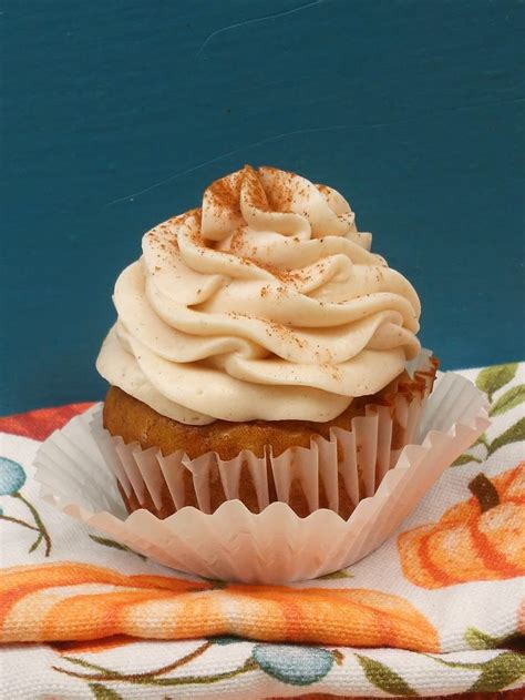Pumpkin Spice Cupcakes With Cinnamon Cream Cheese Icing Shifting Roots
