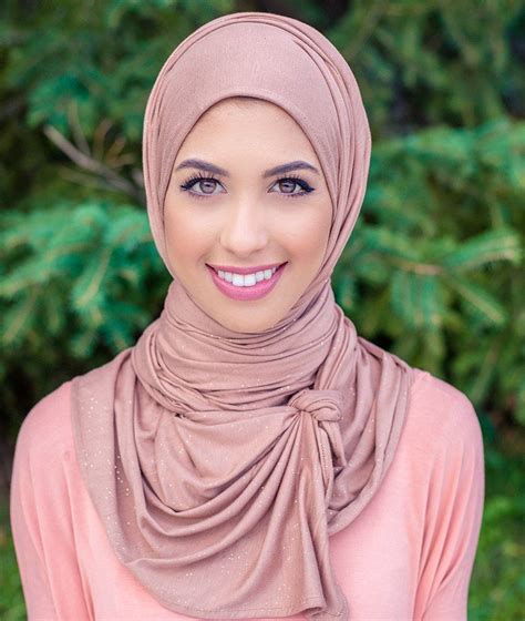stunning hijab ista glitter jersey hijab in flashy range of colors girls hijab style and hijab