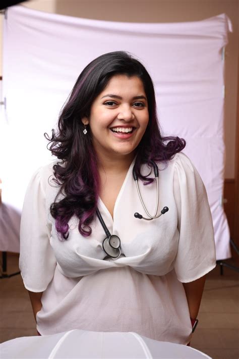 How This Millennial Doctor Demystifies Sexual Reproductive Health Education Through Instagram