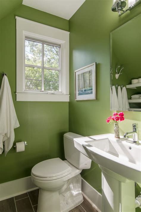 Small Bathroom Design And Decorating Tips Topics Hgtv