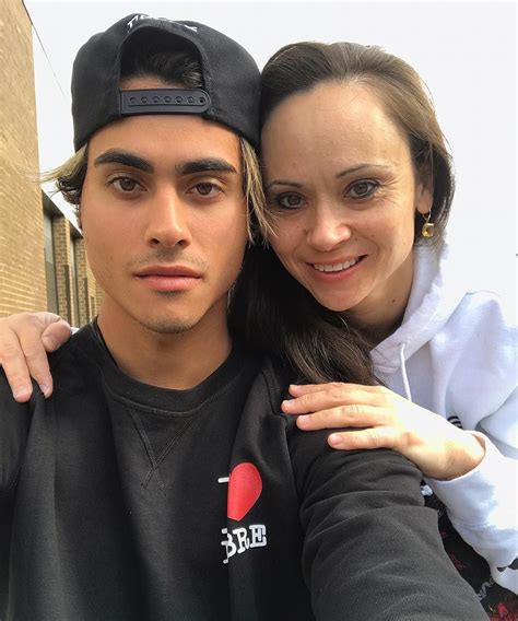 Dari And His Mom ️ ️ ️ ️ ️ The Dobre Twins Marcus And Lucas Twin Car One Direction Louis